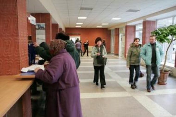 Kiek neoficialūs bedarbiai skolingi valstybei?