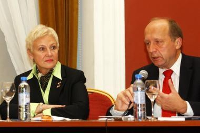 Įspėjimas: opozicija tikina, kad pavasarį A.Kubilius Seimo daugumai gali tapti nebemielas.