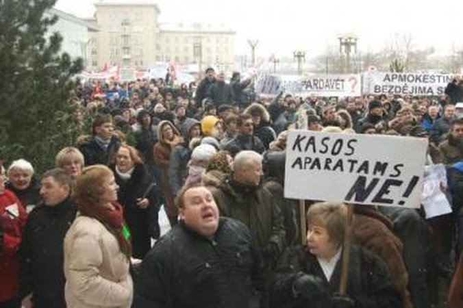 Profsąjungos eis į gatves