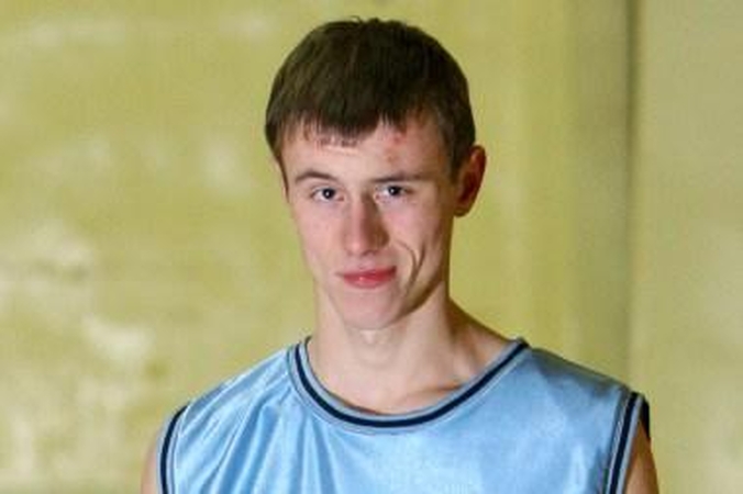 Net ir po šešių kojų operacijų galima sportuoti