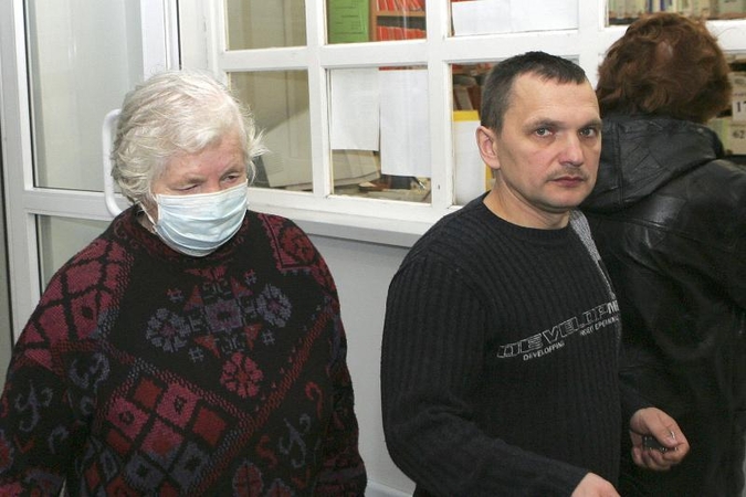 Dilema: ką daryti susirgus gripo epidemijos metu?