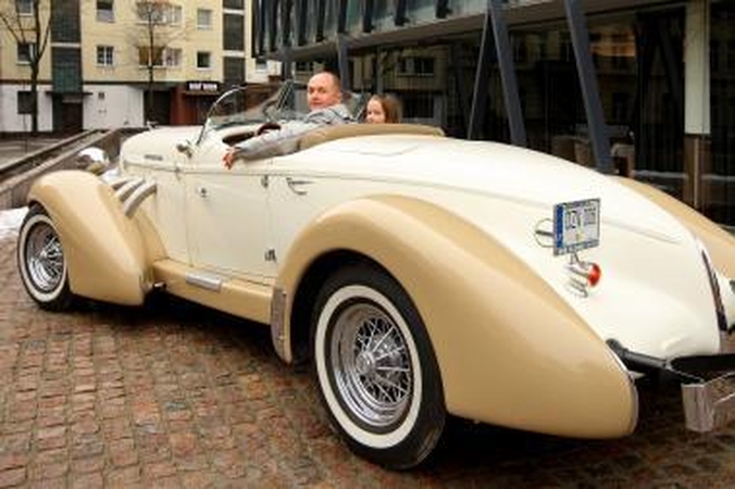Svajonė: R.Kalendrai "Auburn Speedster" patiko iš pirmo žvilgsnio.
