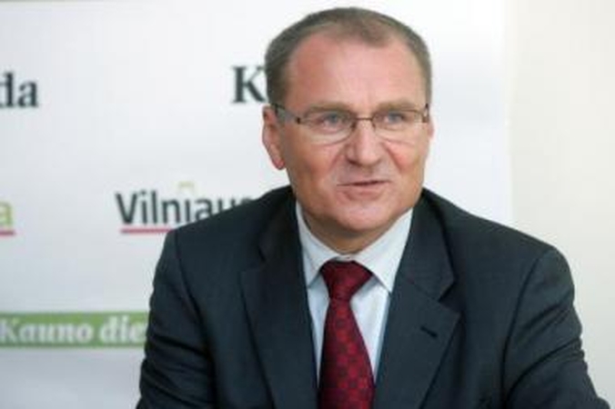 Savireklama: Valstybinė ligonių kasa skelbia, kad jos misija, be kita ko, ir skaidriai naudoti iš biudžeto skiriamus pinigus.