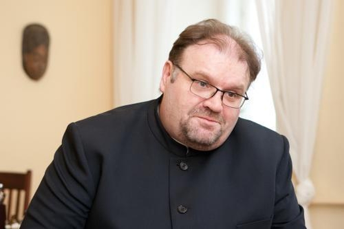 Kodėl Ūkio ministerijos kėdė tokia karšta?