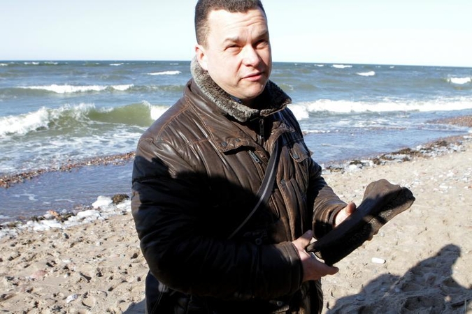 Mamuto kaulo radavietę pajūryje paslėpė gamta 