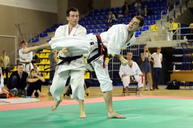 Karatė meistrai taikosi į pasaulio čempionatą