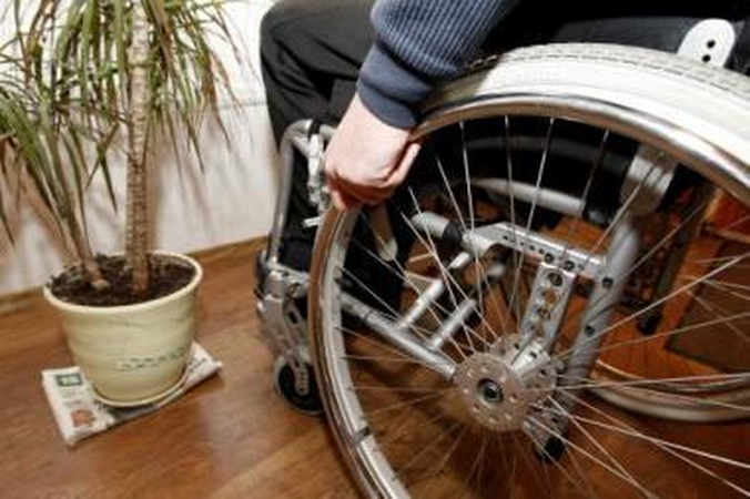 Pasekmės: ne vienas insultą patyręs žmogus taip ir nebeatsistojo ant kojų.