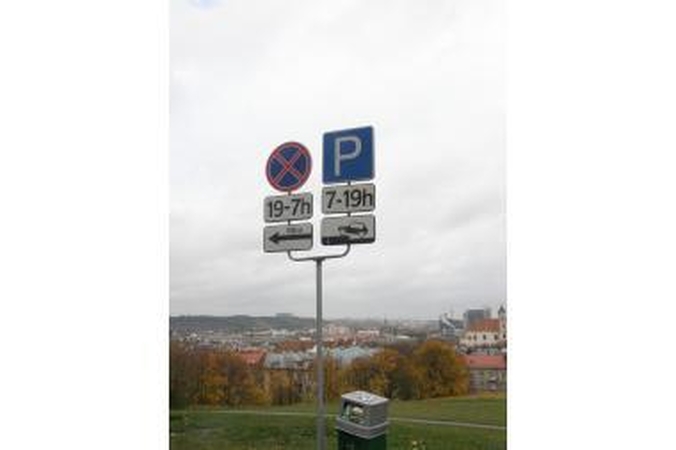 Ženklas baido naktinėtojus