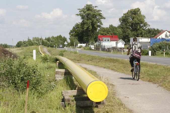 Dėl dujotiekio ties Lėbartais išardys kelią