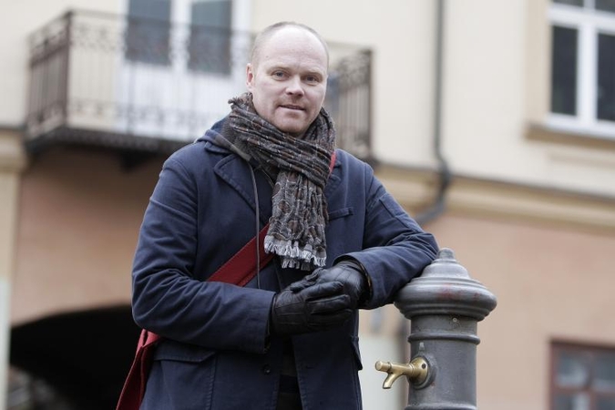 Meno gerbėjai paveikslų nuomotis neskuba