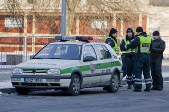 Pareigūnai pavargo skursti