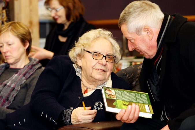 F.Taunytė: gėjų  daugėja  dėl  mitybos  