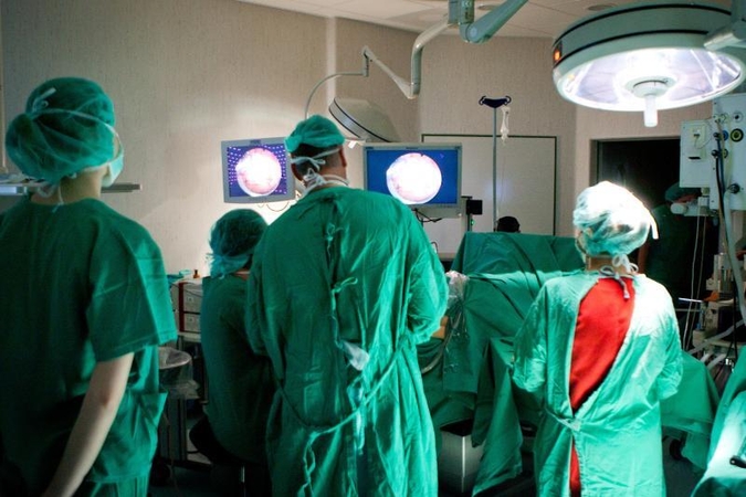 Medikų karas:  dėl ligonių ar pinigų?   