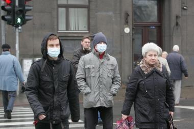Minimaliai: už trečią–septintą ligos dienas "Sodros" mokama tik 40 proc. uždarbio kompensacija kai kuriuos gyventojus gali paskatinti eiti į darbą net sergančius.