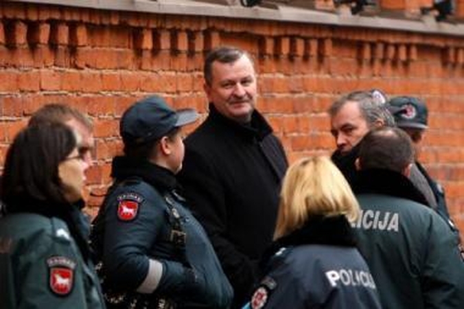 Premijos teisėjams kelia abejonių