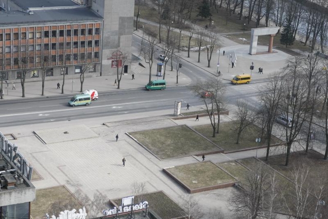 Atgimimo aikštėje gali atsirasti valdžios rūmai?