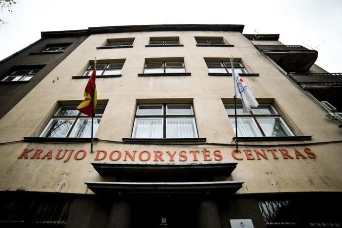 Ar įstatymas pažabos purviną kraujo verslą?