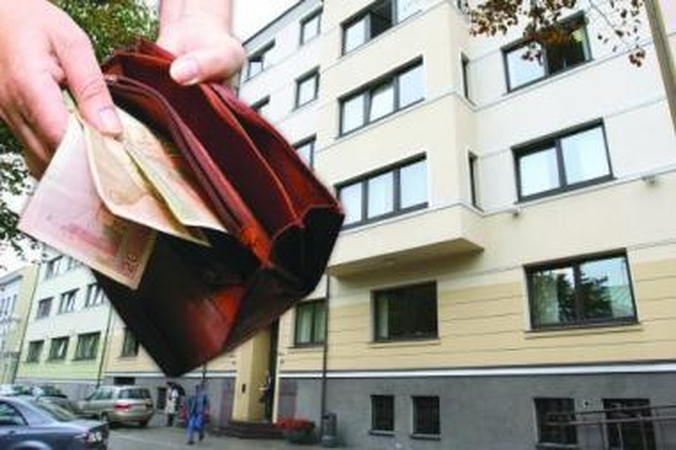 Stebuklai: ne visi uostamiesčio savivaldybės darbuotojai yra skriaudžiami – kai kuriems algos šiemet padidėjo.