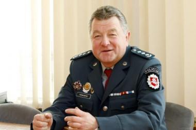 Pasitikėjimas: B.Ivanauskas džiaugiasi tvirtu uostamiesčio policijos vadovų branduoliu.