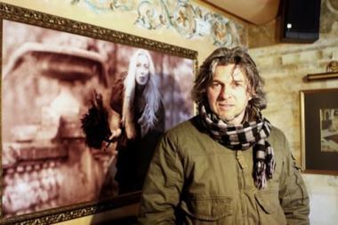 Sentimentai: "Anikės teatro" restoranas, kurį nuo seno puošia jo žmonos portretai, R.Švilpai – viena iš nedaugelio mielų vietų uostamiestyje.