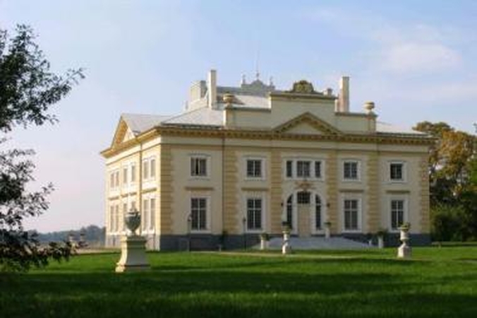 Užutrakio restauratoriai paaiškės balandį