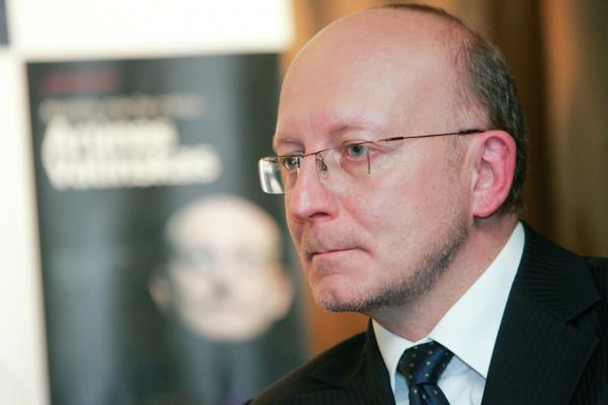 Kietos rankos demokratija