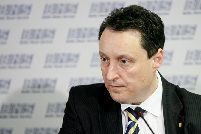Konservatoriai spaudžia A.Melianą grąžinti FNTT vadovus