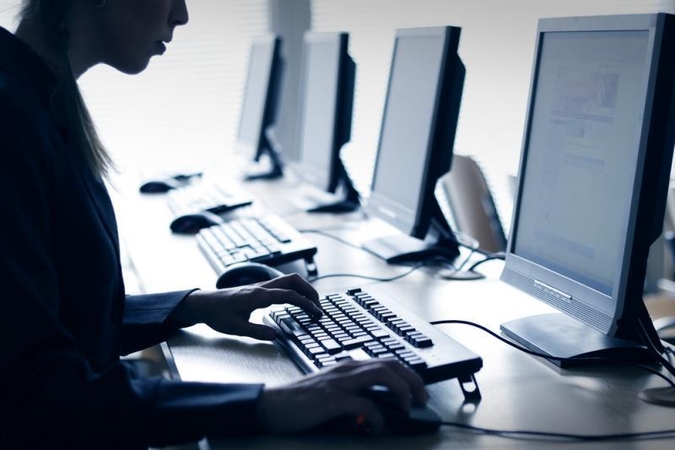 Paradoksas: jaunųjų programuotojų darbas užsienyje nežavi