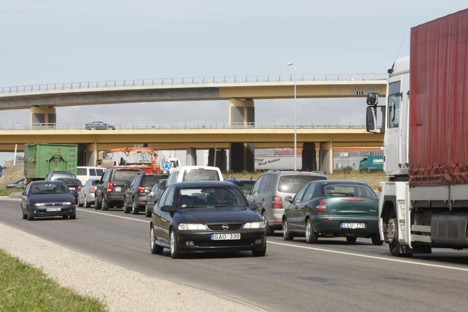 Kas pasityčiojo iš vairuotojų?