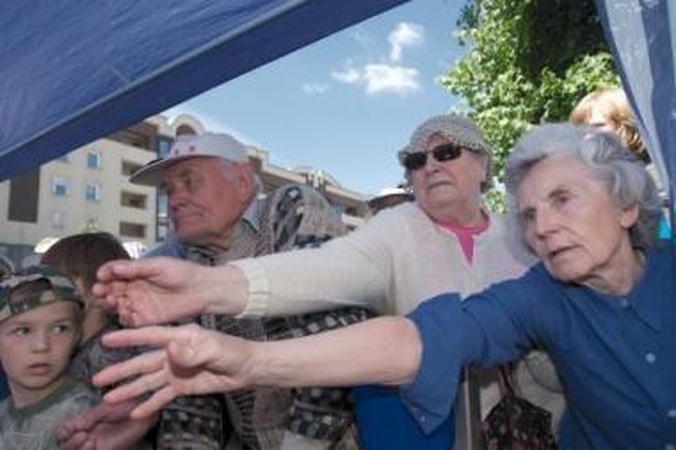Pirmenybė: dabartiniai pensininkai Vyriausybei rūpi labiau nei pensijų sistema ateityje.