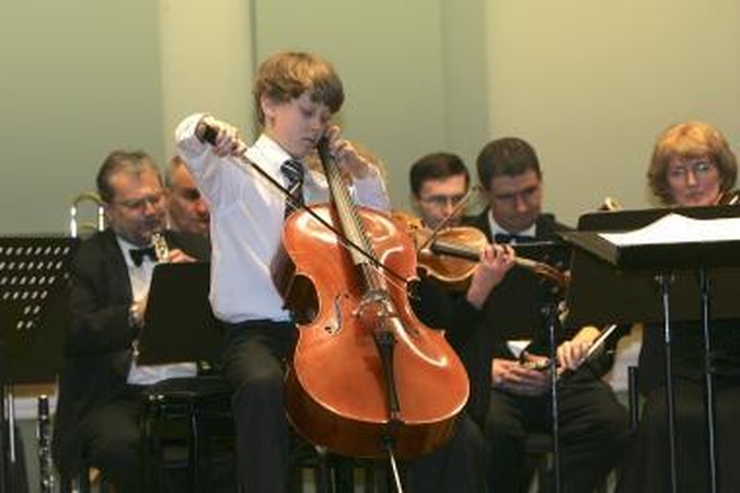 Jaunųjų muzikų festivalis išaugo vaikiškus batukus