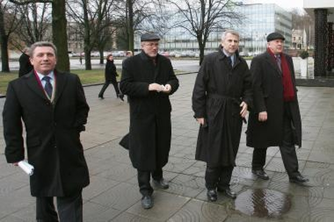 Koks turi būti Lietuvos diplomatas?