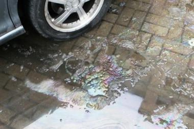 Ramybė: upeliais miesto centre tekančiais teršalais susizgribta pasirūpinti tik pavakare.