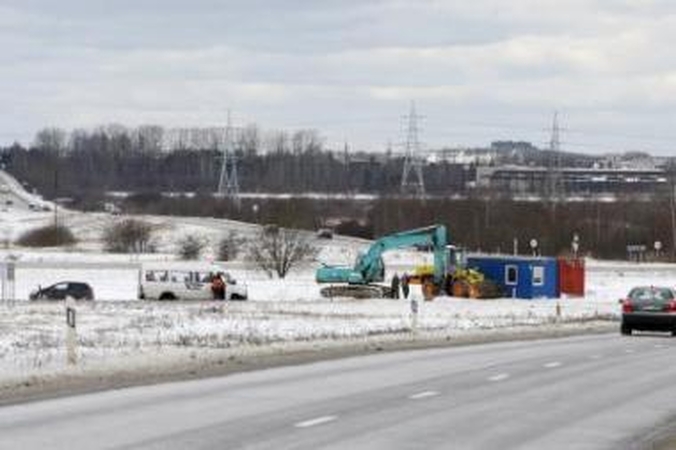 Statybų technika pasiekė Jakų žiedą