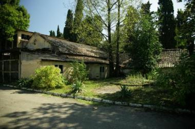 Pakuotė: kuris vaizdas patrauklesnis, nekyla net diskusijų. Nors nekilnojamojo turto tarpininkai pataria tobulai sutvarkyti parduodamo būsto išorę, tačiau įvaizdis – dar ne viskas:...