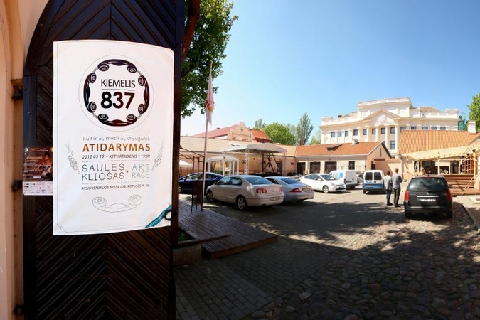 „Ryšių kiemelis 837“ atsisveikina, kad sugrįžtų