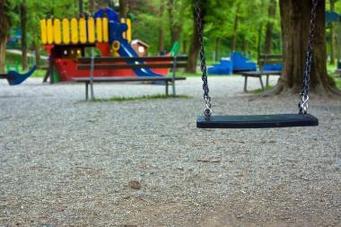 Pasekmės: pripažinta, kad vaiko tvirkinimas gali pagreitinti priešlaikinį psichoseksualinį vystymąsi, tapti seksualinių iškrypimų priežastimi.