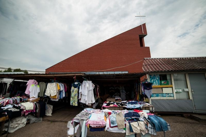 Modernią Kauno bažnyčią maitina aplūžę kioskai?