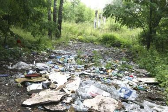 Savaitgalis – su šiukšlių maišeliu