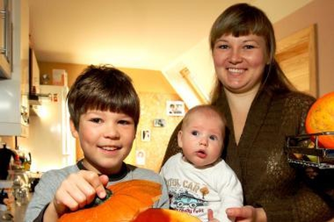 Ištikimi: R.Lisauskienė įsitikinusi, kad kiekvienoje  šeimoje turi būti puoselėjamos senosios lietuvių tradicijos.