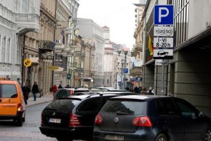 Kišenė: vadovaujantis laisvadieniais, o ne kelio ženklais, gresia baudos nuo 50 iki 100 litų.