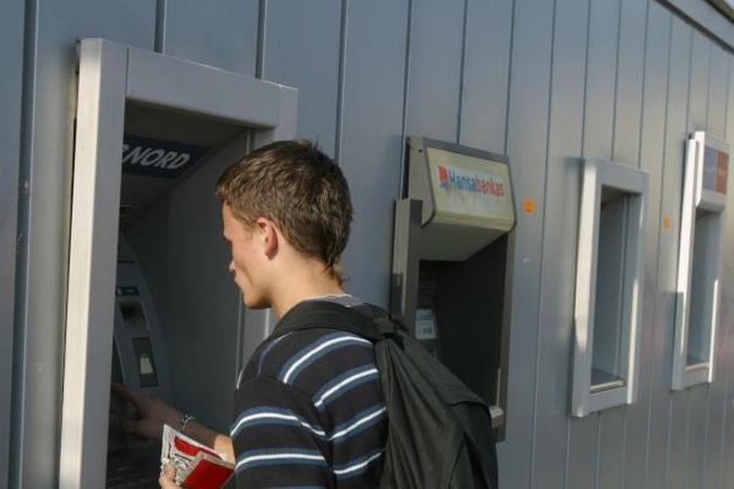 Iš kur ta bankų ramybė?