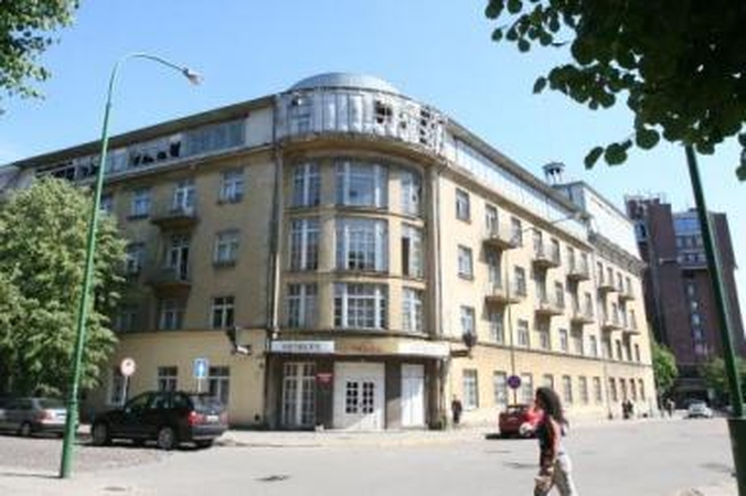 Nepatrauklu: pagrindinis bendrovės, kurios dalį akcijų nori parduoti savivaldybė, turtas yra apleistas "Viktorijos" viešbutis.