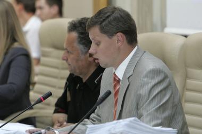 Kiek uždirba Kauno vadovai?