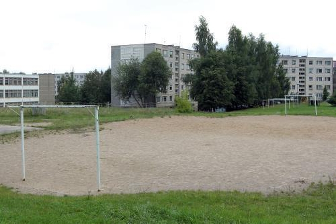 Pinigus leidžia tik todėl, kad jų duoda