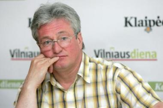 Nusipelnė: Vyriausybės premijas tarp kitų 12 menininkų gaus ir muzikologas V.Gerulaitis, teatro režisierius A.Giniotis, "Ąžuoliuko" vadovas V. Miškinis.