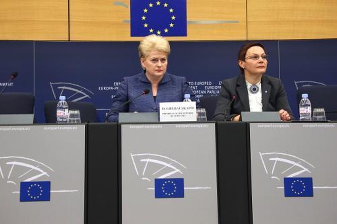 Lenkų kirtis dėl tautinių mažumų – noras pasirodyti prieš kameras?
