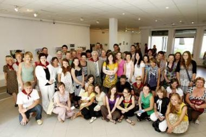 Ryžtas: būrys savanorių pasiryžę penkias dienas kaip artimiausius gimines globoti festivalio dalyvius.