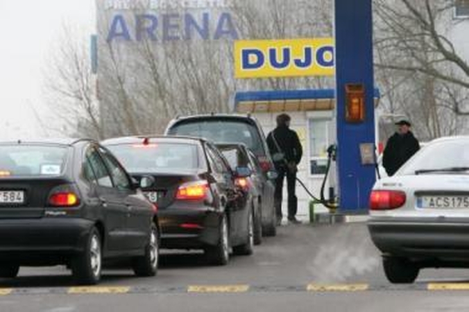 Ekonomiška: šalyje vis daugėja vairuotojų, kurie nori važinėti dujomis varomu automobiliu.