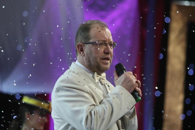 Bomba nesprogo, bet atėmė gebėjimą užsisegti sagas